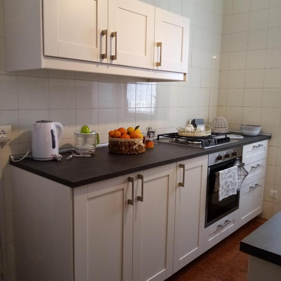 Ferienwohnung Casa Rosamarina Mondello Exterior foto