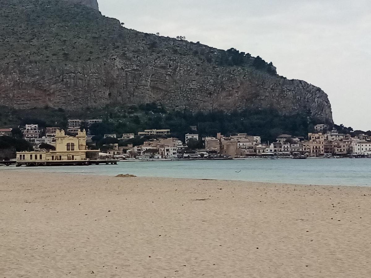 Ferienwohnung Casa Rosamarina Mondello Exterior foto