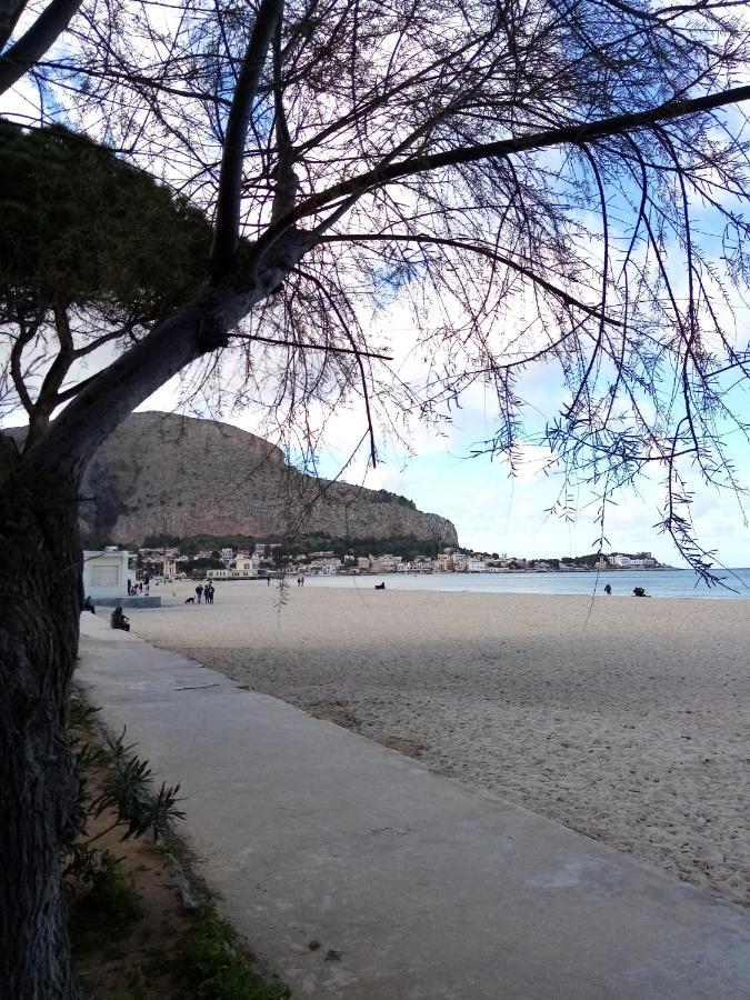 Ferienwohnung Casa Rosamarina Mondello Exterior foto